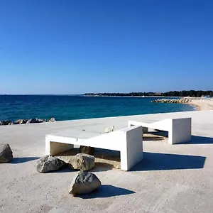 https://abelia-apartment.in-istria.net