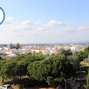 https://c23-parkway-entrance-apartment-in-lagos.hotelaalgarve.com
